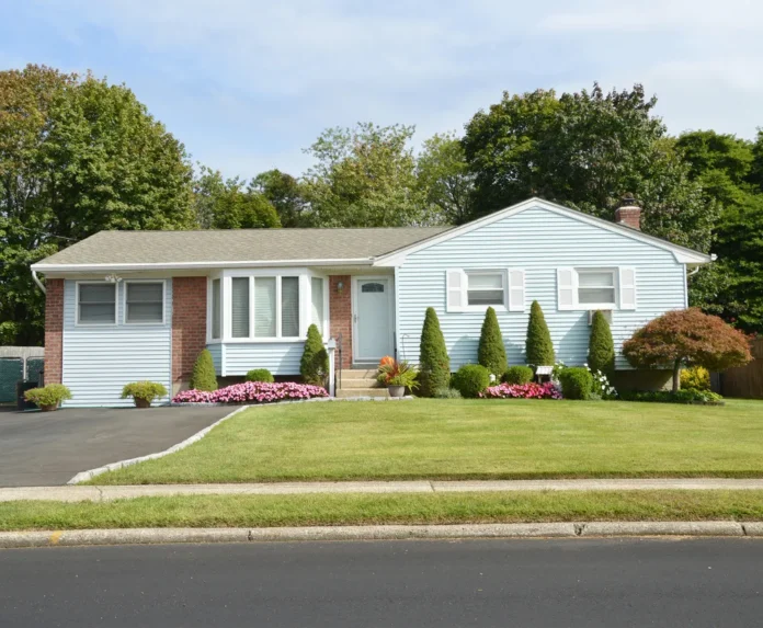 Pekin, Illinois Has 67 Homes for Sale in a Town of 32,000. The Shortage Is Reshaping How Deals Get Done